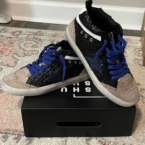 Shu shop shoes Paulina mid top